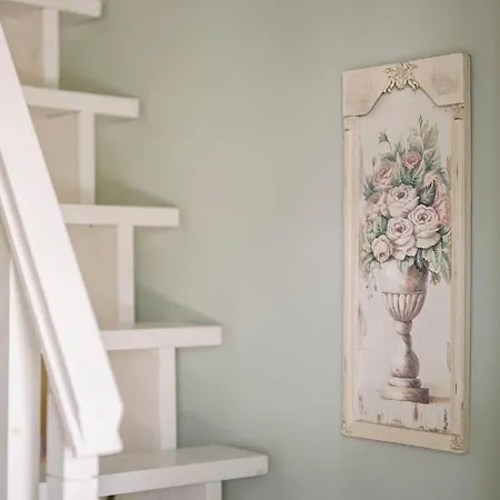 Alice Little House Villa