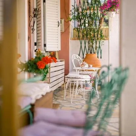 Alice Little House