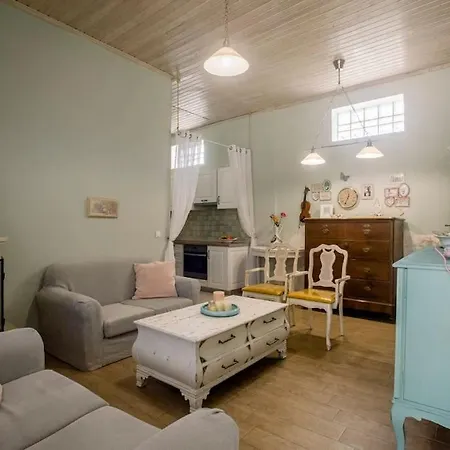 Vila Alice Little House *